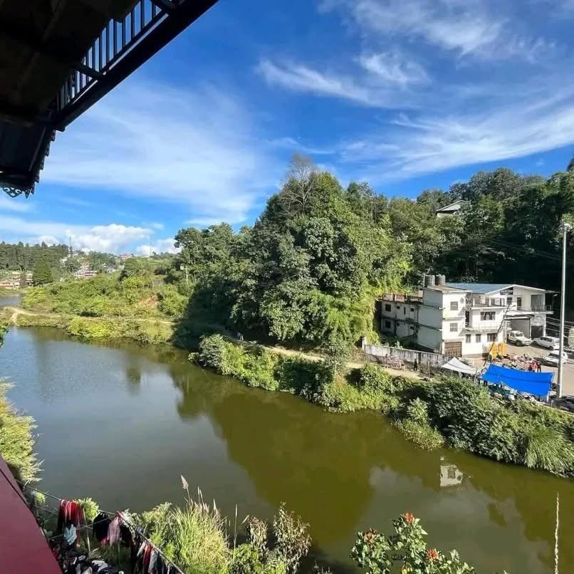 Lake Side Homestay - Pradhan Homestay Mirik Luaran gambar